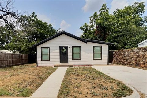 A home in Jacksboro