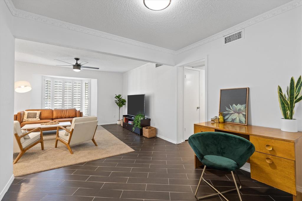 Sandhurst Manor - Residential