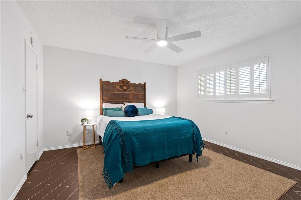 Sandhurst Manor - Residential