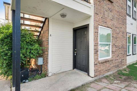 5109 Herrick Court A-D Haltom City TX 76117