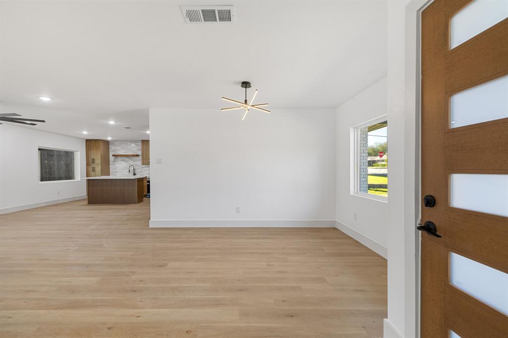 Singing Hills - Residential