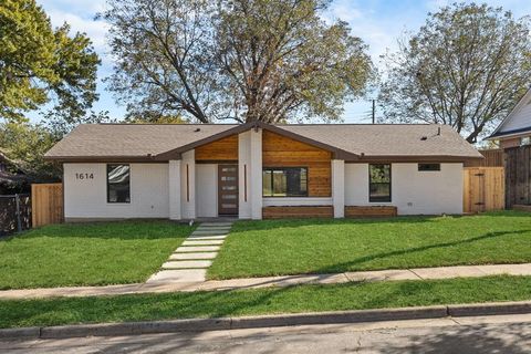 Tiny photo for 1614 E Red Bird Lane, Dallas, TX 75241 (MLS # 21101571)