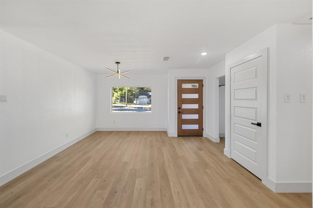 Singing Hills - Residential