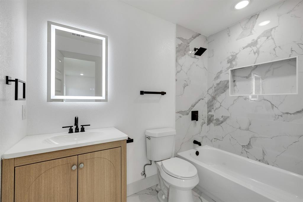 Singing Hills - Residential