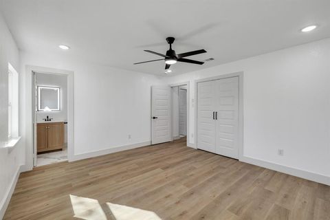 Tiny photo for 1614 E Red Bird Lane, Dallas, TX 75241 (MLS # 21101571)