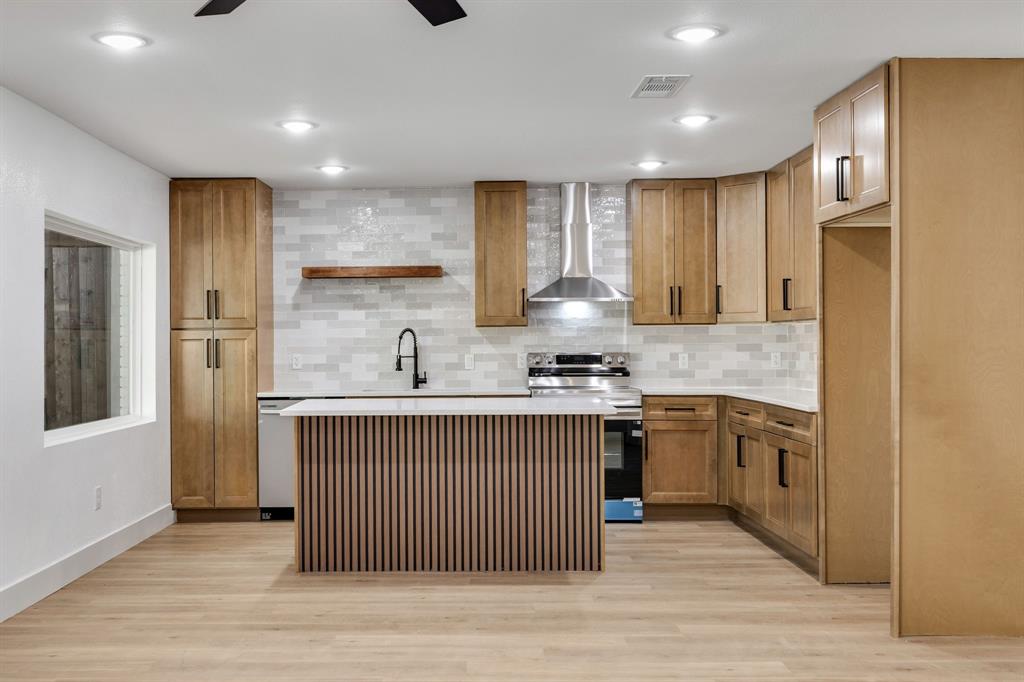 Singing Hills - Residential