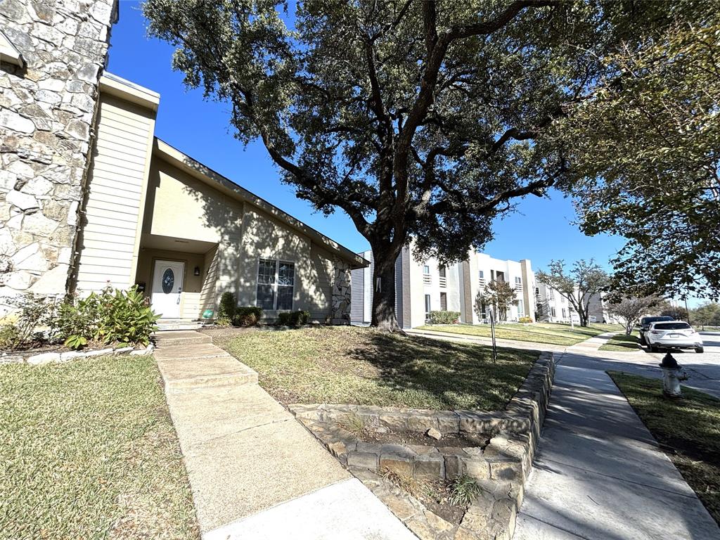 Timberleaf Lane Twnhms - Residential Lease