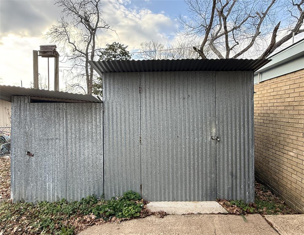 G Myers - Residential