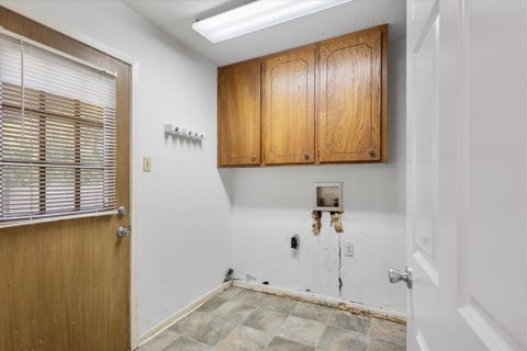 Tiny photo for 202 Sherwood Drive, Longview, TX 75605 (MLS # 21396055)