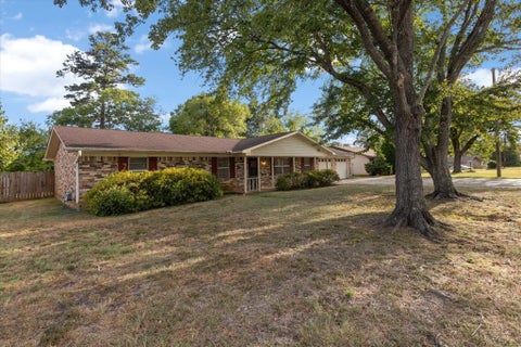 Tiny photo for 202 Sherwood Drive, Longview, TX 75605 (MLS # 21396055)