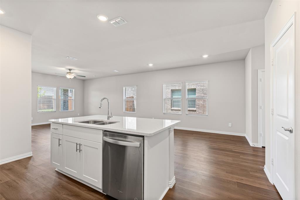 EastridgePh2b - Residential Lease