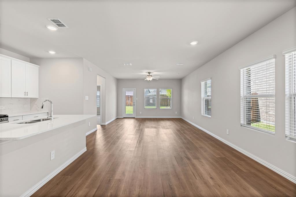 EastridgePh2b - Residential Lease