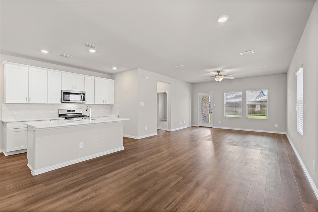 EastridgePh2b - Residential Lease