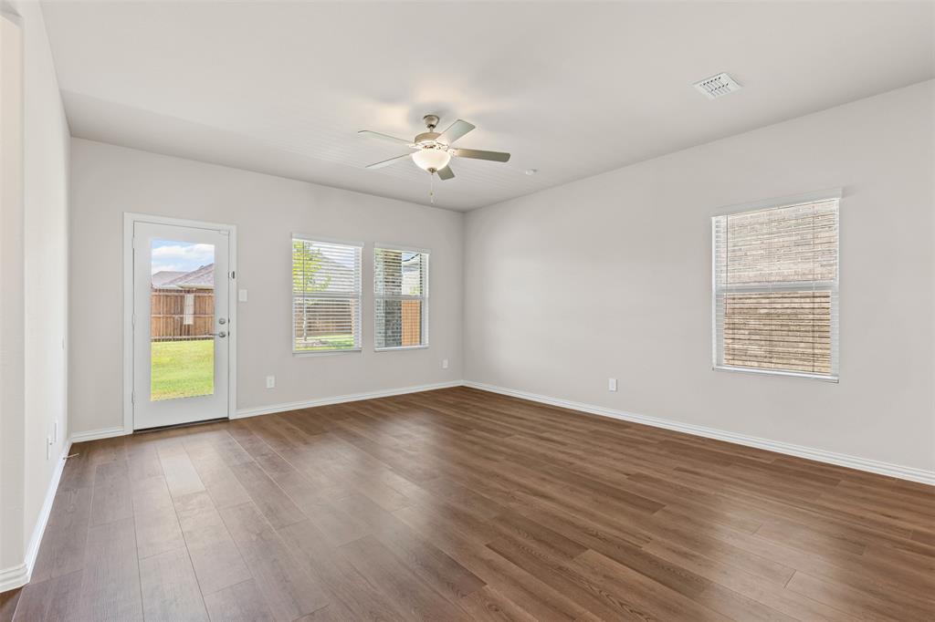 EastridgePh2b - Residential Lease