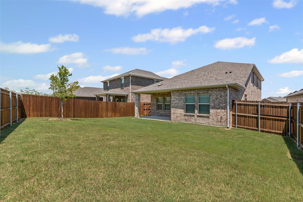 EastridgePh2b - Residential Lease