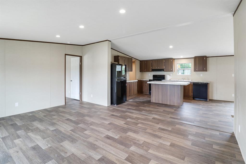 707 W 8th Street