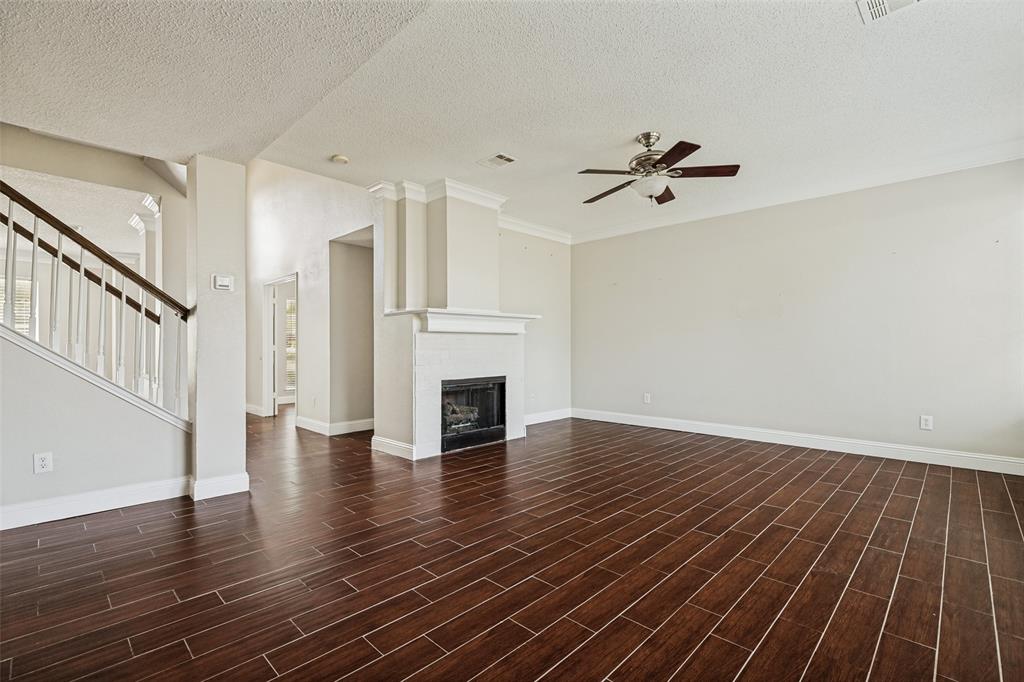 3900 Columbus Drive