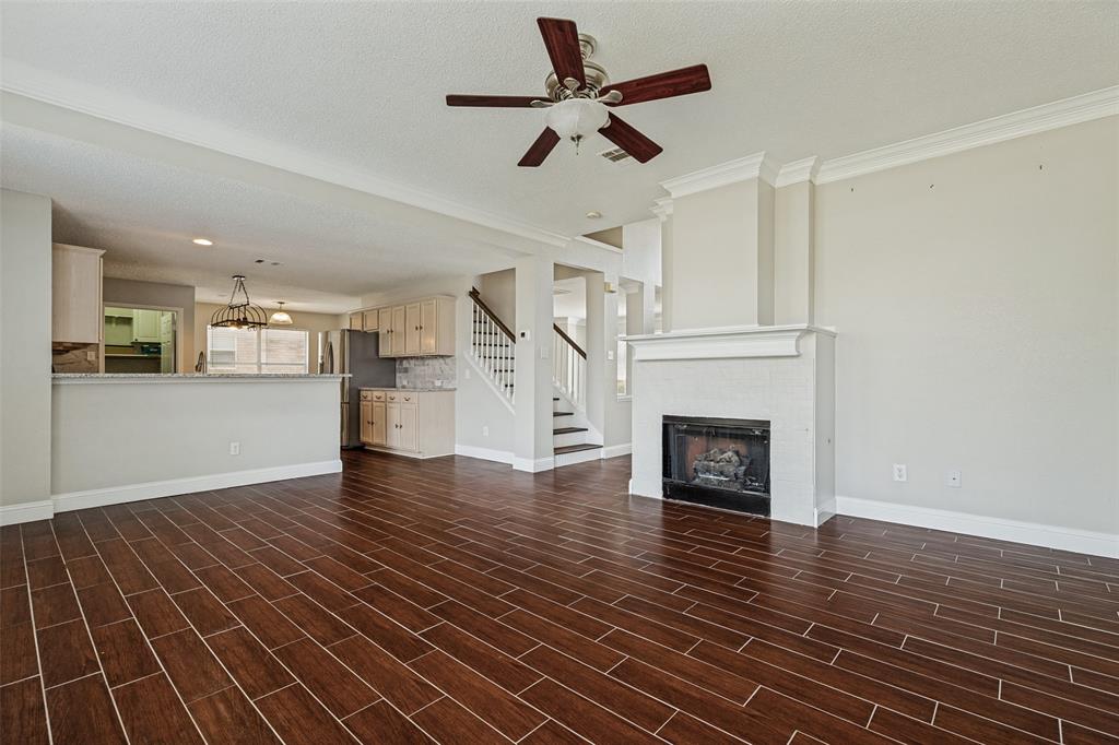 3900 Columbus Drive