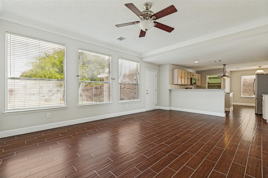 3900 Columbus Drive