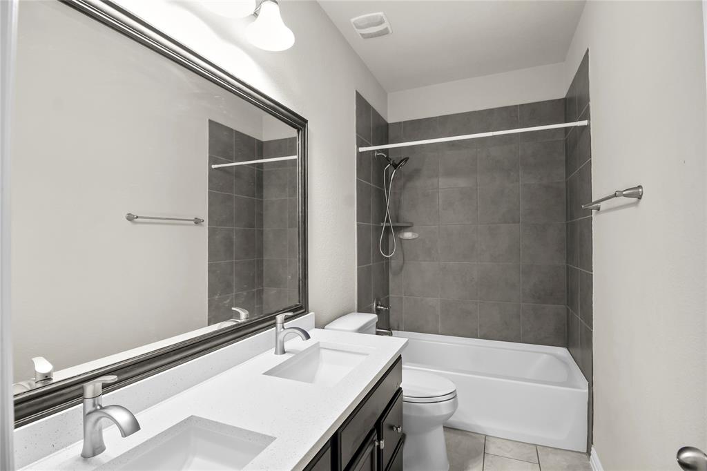 Twin Hills Ph 2 - Residential