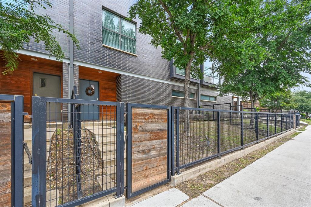 2280 N Fitzhugh