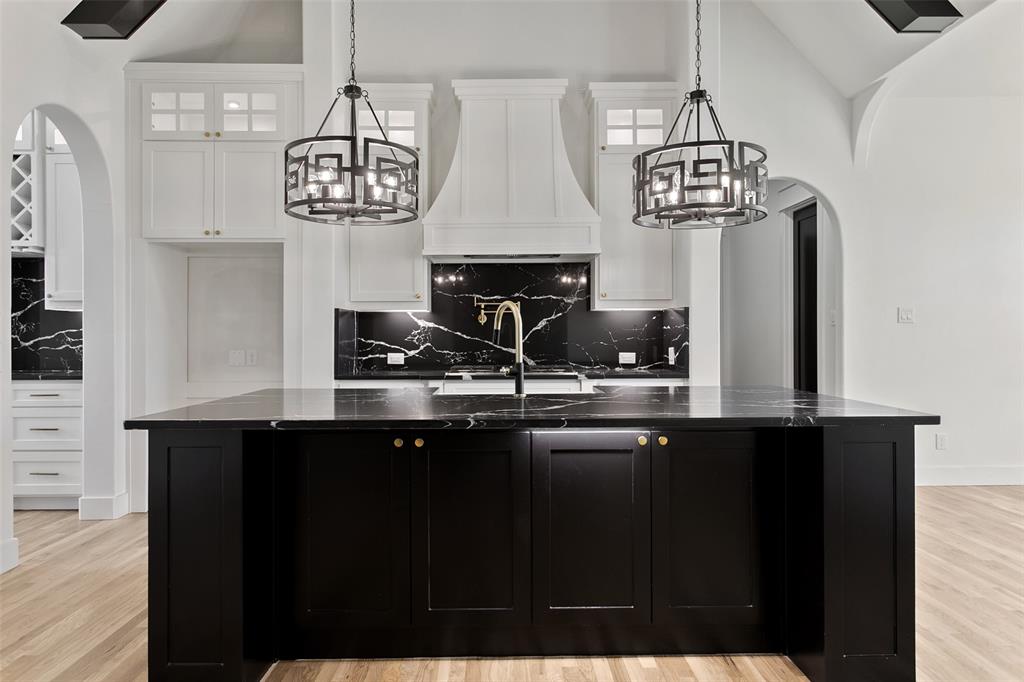 1449 Saguaro Trail