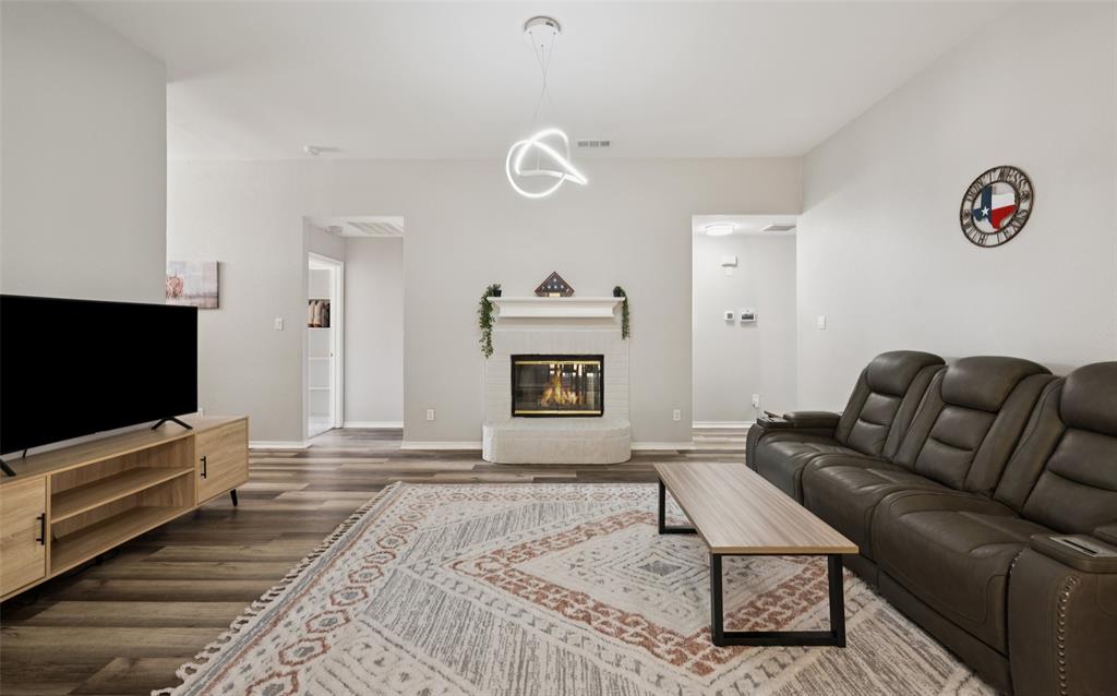 Fort Worth, Texas 76137, United States, 4 Bedrooms Bedrooms, ,2 BathroomsBathrooms,Residential,Active,204469