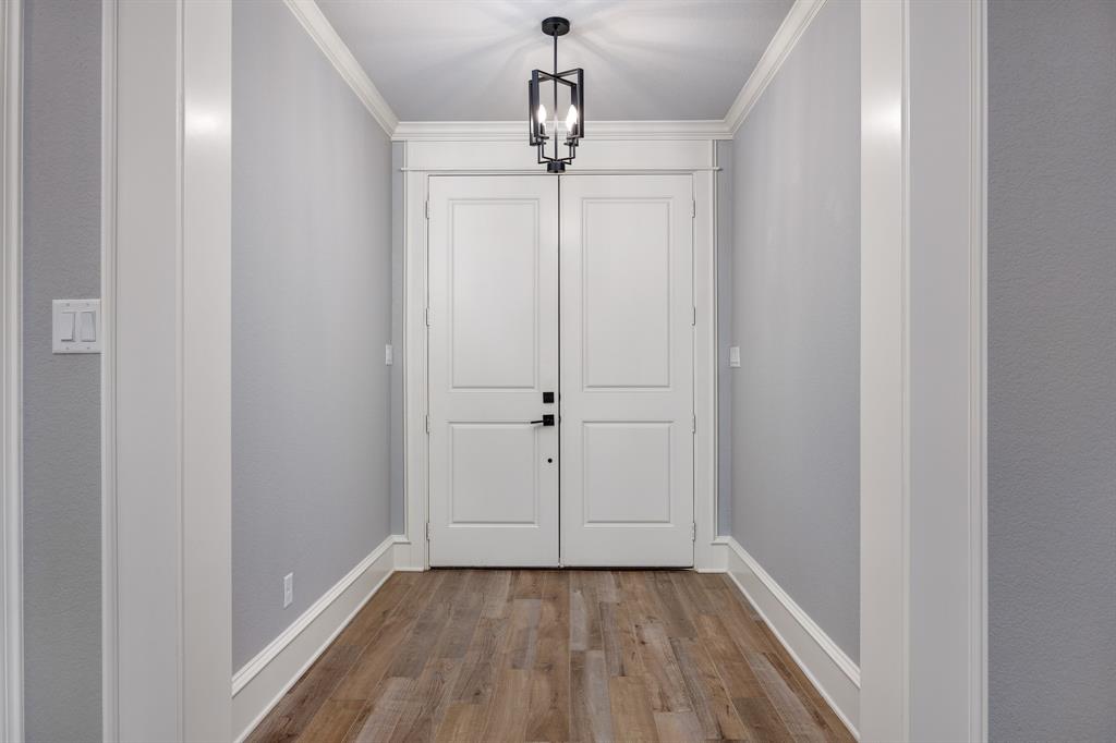 14662 Woodland Creek