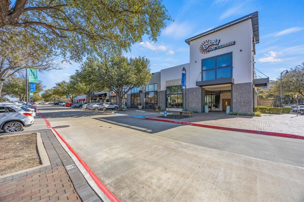 Town Homes At Legacy Town Center The - Residential