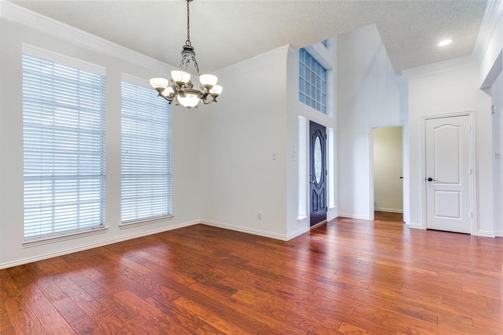 328 Cottonwood Lane