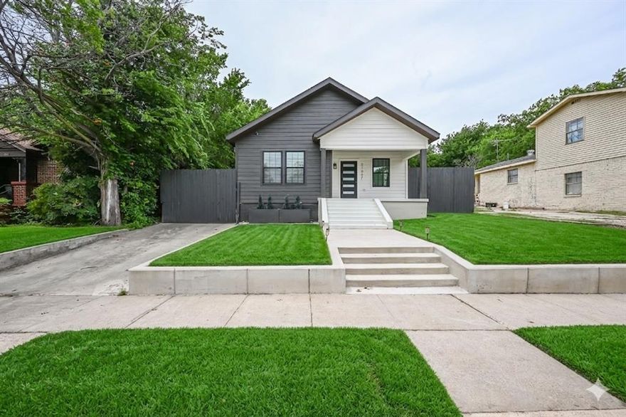 From its polished curb appeal to the welcoming front entry, this impeccably renovated bungalow exudes sophistication and quiet luxury. Designer accents, streamlined modern lines, and refined architectural details create an elevated ambiance throughout. The three-bedroom, two-and-a-half-bath layout embraces a floorplan that maximizes both efficiency and versatility. The chef-inspired kitchen is a standout, appointed with quartz countertops, a coordinating backsplash, and contemporary cabinetry and finishes, blending style with function. A covered patio extends the home’s living space, offering a peaceful setting for both relaxed evenings and effortless entertaining. Situated just minutes from the Fort Worth Stockyards and downtown Fort Worth, the property provides exceptional access to premier dining, entertainment, and cultural destinations, all while maintaining the serenity of a well-established neighborhood.