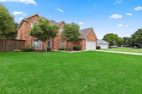 A home in Benbrook