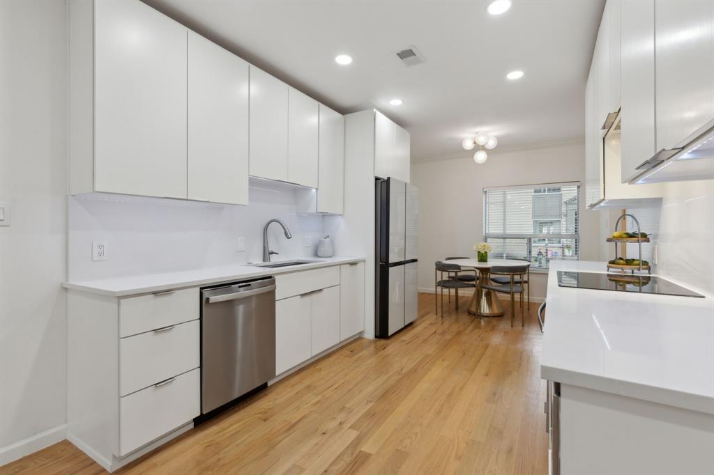 7414 W Northwest Highway 3