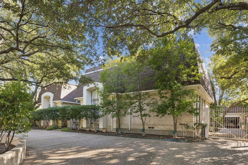 Forest Place - Residential