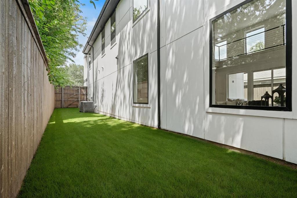 Roosevelt Manor 1st Inst - Residential