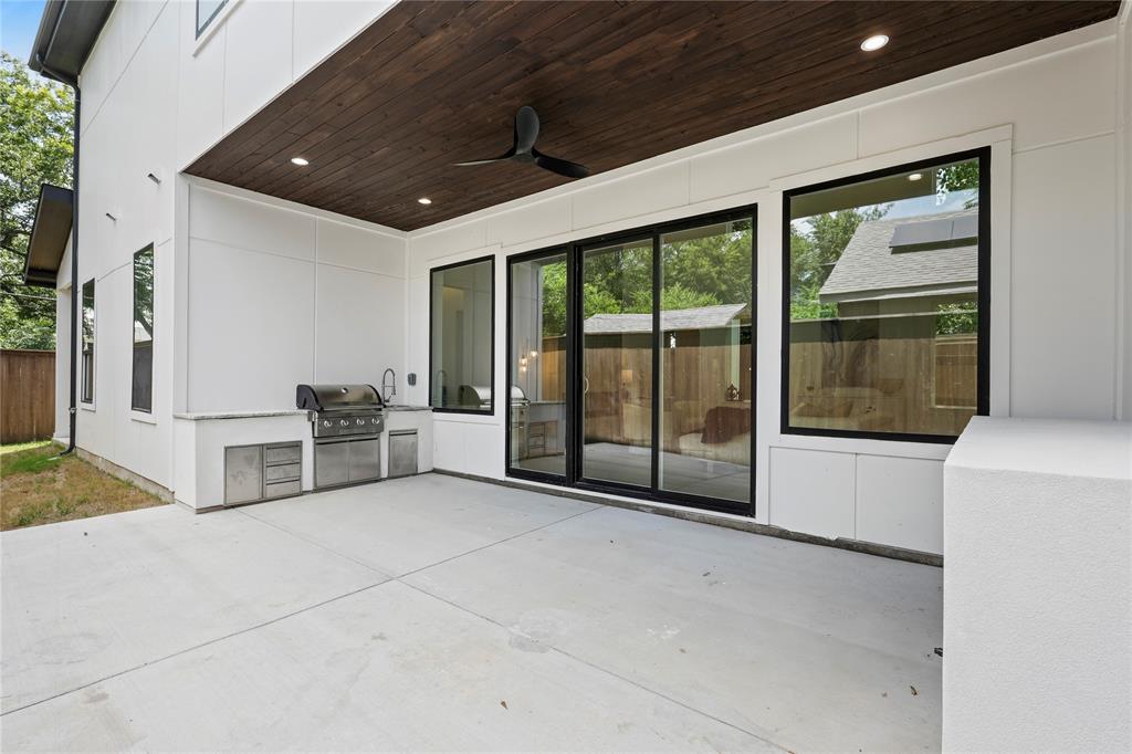 Roosevelt Manor 1st Inst - Residential