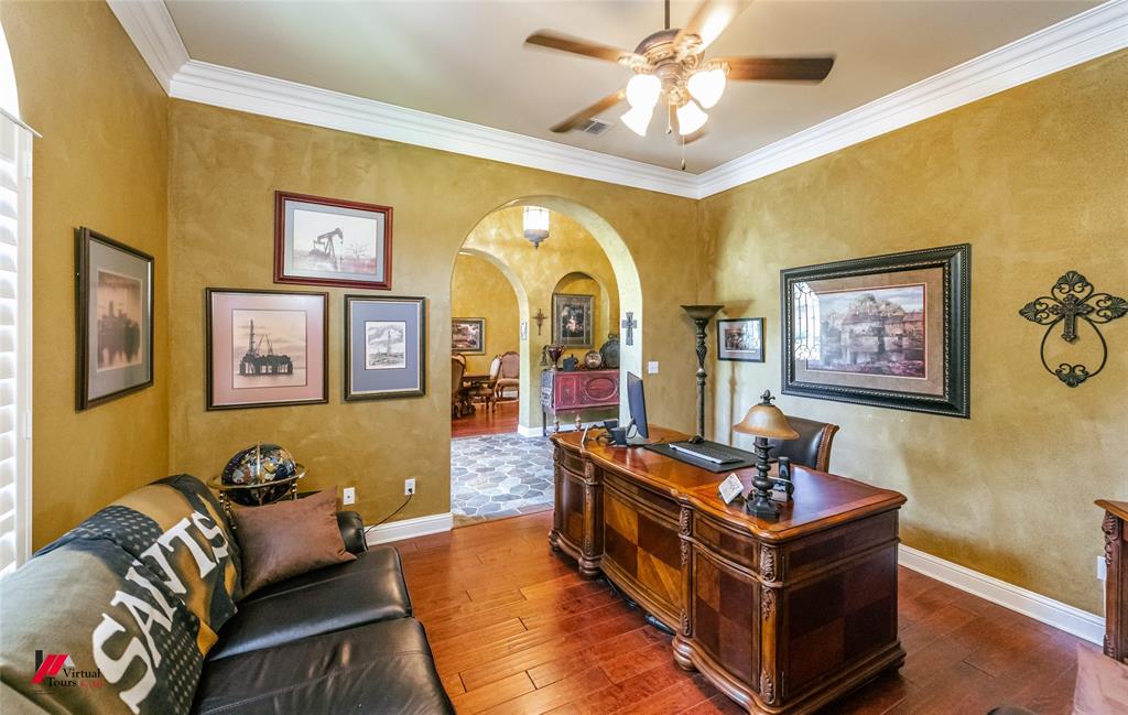 520 Canterbury Lane