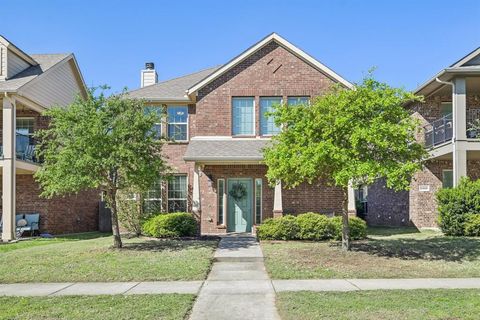 Photo of 1225 Honeywood Lane, Royse City, TX 75189 (MLS # 21222953)