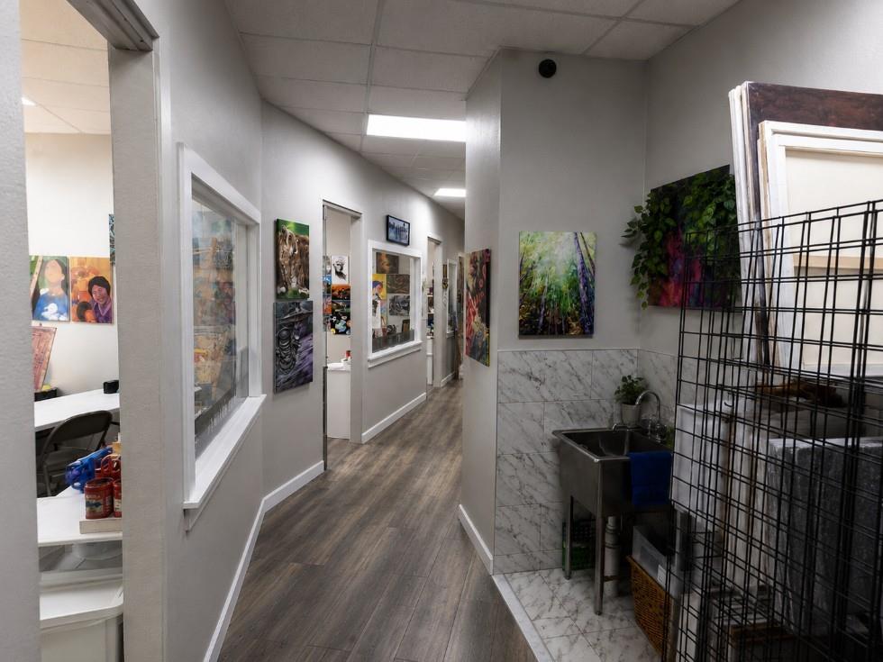 2520 King Arthur Boulevard 210