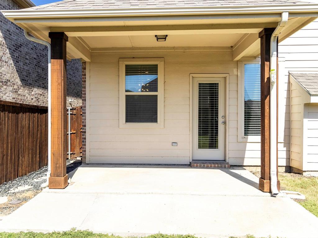 Arrow Brooke Ph 1b - Residential Lease