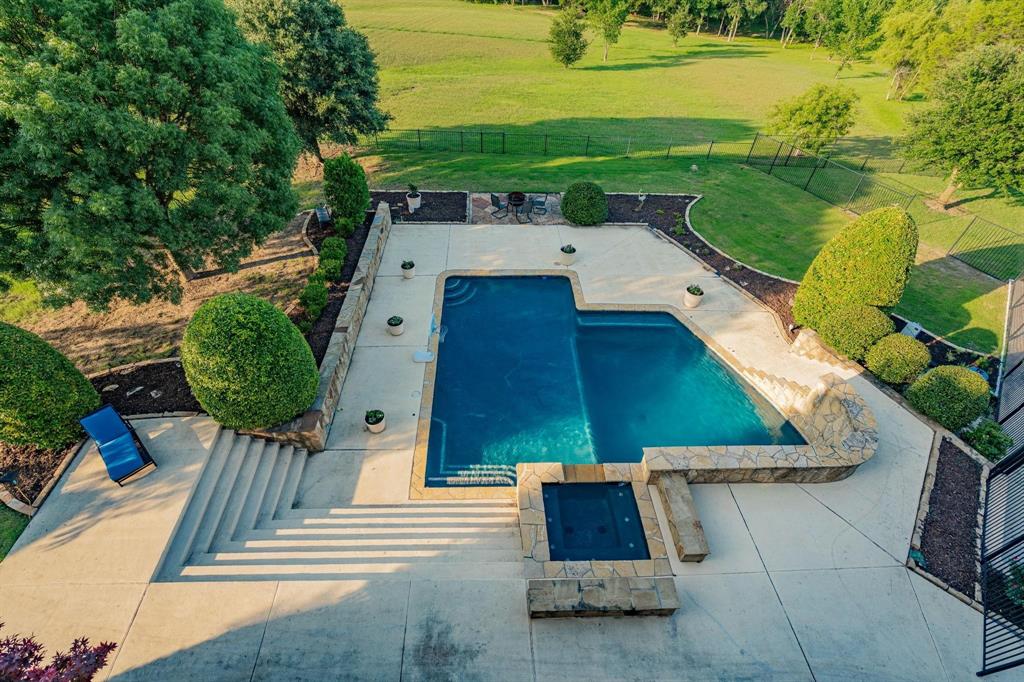 Royal Estates - Residential