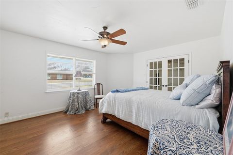 Tiny photo for 416 Brook Lane, McKinney, TX 75069 (MLS # 21201080)