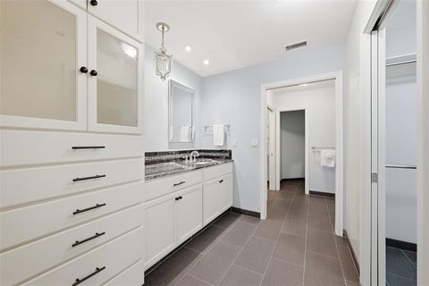 Tiny photo for 416 Brook Lane, McKinney, TX 75069 (MLS # 21201080)