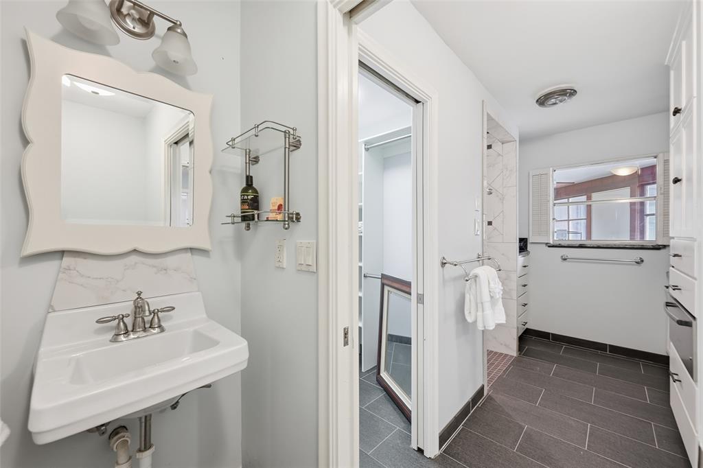 Finch West Add - Residential