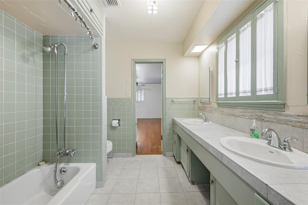 Finch West Add - Residential