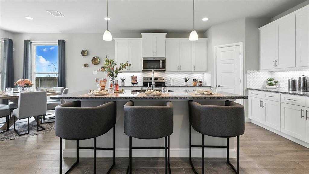 1237 BELTWAY Lane