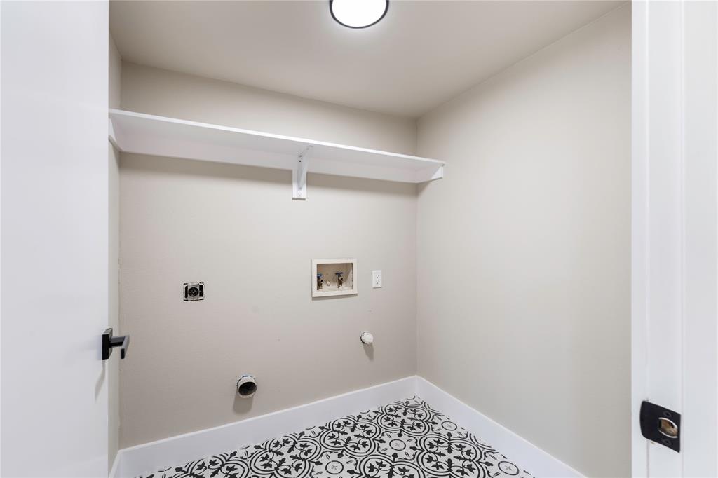 Keller Spgs Village 02 - Residential