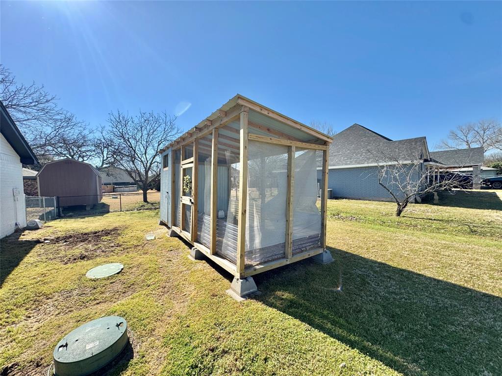 Shady Grove - Residential