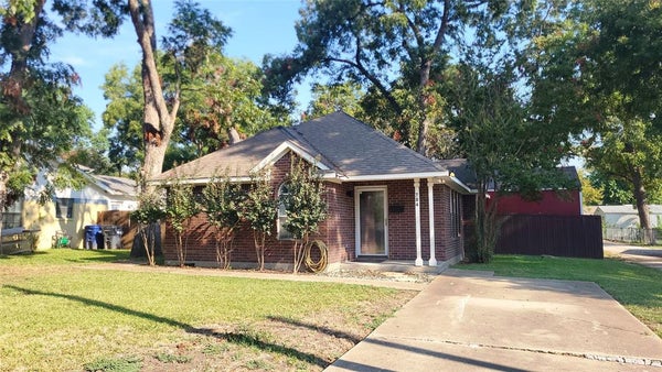 704 1ST AVE, MCKINNEY, TX 75069 - Image eb040afdf891d1fbfb8e3245f82dbba5/3134331232