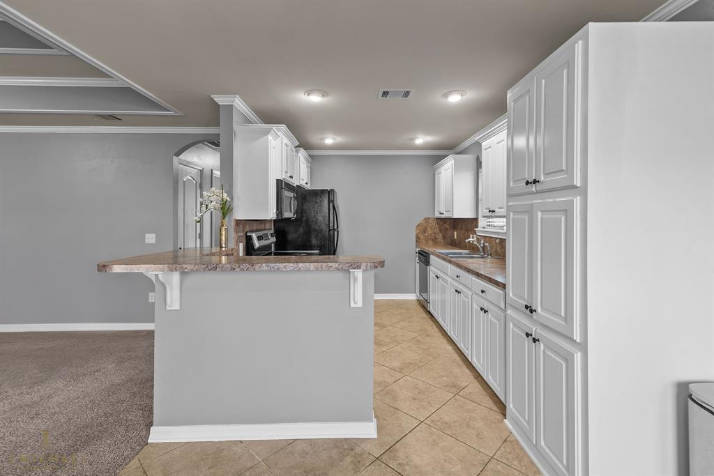 Mckenzie Place - Residential